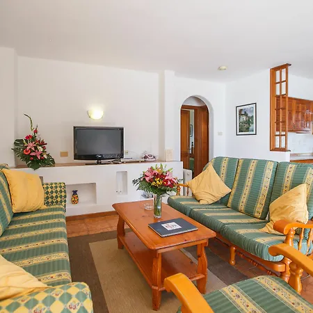 Hotel apartamentowy Ona Brisas Playa Blanca (Lanzarote)