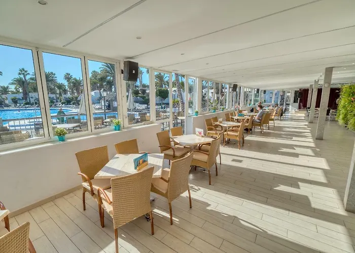 Ona Brisas מלון דירות